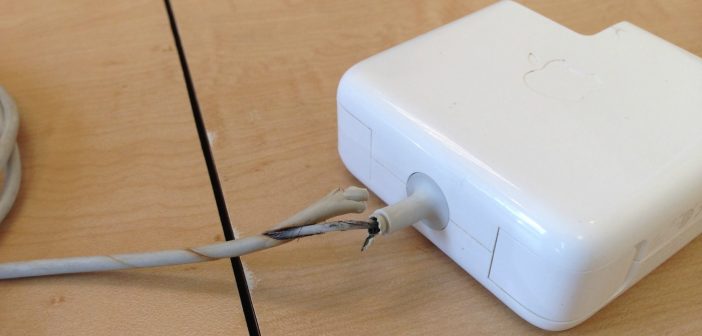 Hasarlı Apple şarj aleti