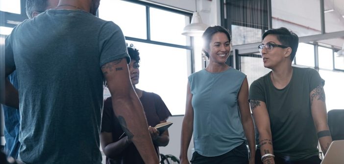 Google Hire Arkaplan Görseli